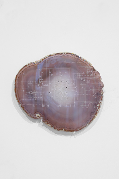 Eyeballing (a30-31.jpg) Rachel Adams Laser engraved agate, paint 20.5 x 18 x 1 cm, 2024