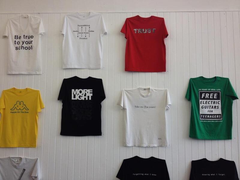 Forgetting What I Know - Knowing What I Forget.
T-shirt Produced for DISCORDIA exhibition, part of GENERATION - 25 Years of Contemporary Art in Scotland.