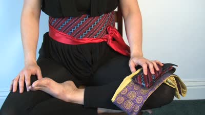 The situal self: fashioning identity discourses and loved objects