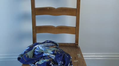 The situal self: fashioning identity discourses and loved objects