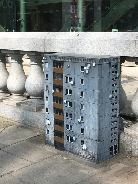 Susan Brind:  Workshop 2 - Found Modernist housing block, Aberdeen