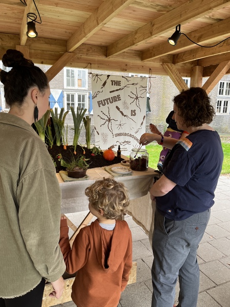 Dish the Dirt: Empowering people to make connections between the food they eat and the soil it is grown in.