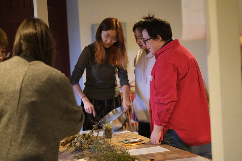 Sensing the storied landscape: taste, touch and smell-scapes
