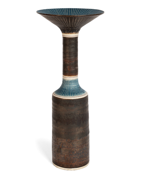 Lucie Rie Vase (Image: One Ren)
