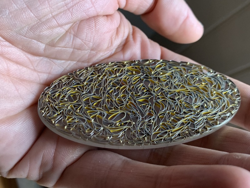 'BrooTch' - Brooch - Aluminium, Acrylic, Platinum and 18ct yellow gold
